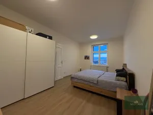 Pronájem bytu 2+1, Plzeň, Edvarda Beneše, 48 m2