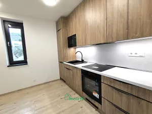 Pronájem bytu 2+kk, Hořovice, Nádražní, 44 m2