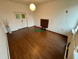 Prodej bytu 2+1, Lom, Vrchlického, 61 m2