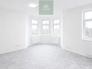 Pronájem bytu 2+kk, Plzeň - Doudlevce, Šípková, 54 m2
