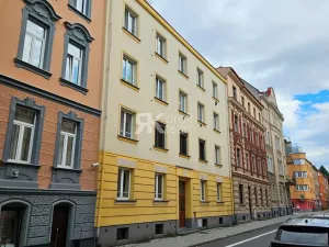 Pronájem bytu 2+1, Opava, 65 m2