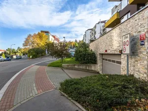 Prodej bytu 3+kk, Praha - Radlice, U Dívčích hradů, 89 m2