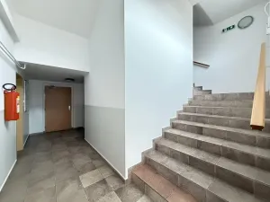 Pronájem bytu 1+kk, Pardubice - Trnová, Jozefa Gabčíka, 35 m2