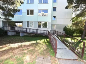 Prodej bytu 3+1, Praha - Horní Měcholupy, Boloňská, 77 m2