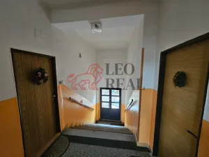 Prodej bytu 1+1, Nové Město nad Metují, Pod Výrovem, 42 m2