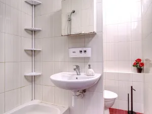 Pronájem bytu 1+1, Hradec Králové - Nový Hradec Králové, třída Edvarda Beneše, 41 m2