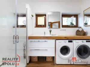 Prodej rodinného domu, Kly - Hoření Vinice, 288 m2