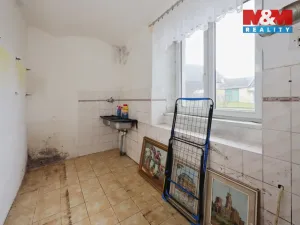 Prodej rodinného domu, Křesetice - Bykáň, 145 m2