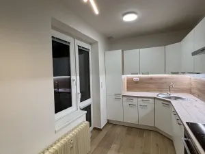 Pronájem bytu 2+kk, Hradec Králové, Horova, 49 m2