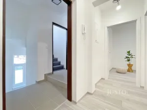 Prodej rodinného domu, Praha, Žitavského, 207 m2