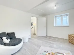 Prodej rodinného domu, Praha, Žitavského, 207 m2