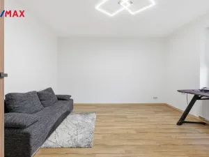 Prodej bytu 4+kk, Karlovy Vary - Tašovice, Slovanská, 96 m2