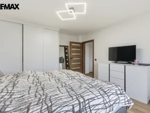 Prodej bytu 4+kk, Karlovy Vary - Tašovice, Slovanská, 96 m2