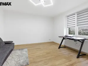 Prodej bytu 4+kk, Karlovy Vary - Tašovice, Slovanská, 96 m2