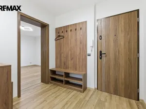 Prodej bytu 4+kk, Karlovy Vary - Tašovice, Slovanská, 96 m2