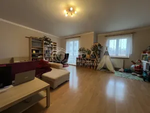 Pronájem bytu 3+1, Praha - Kbely, Toužimská, 135 m2