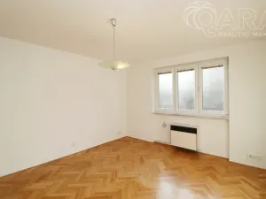 Pronájem bytu 2+1, Praha - Střešovice, Nový lesík, 55 m2