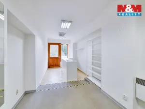 Pronájem obchodního prostoru, Mariánské Lázně, Hlavní třída, 40 m2