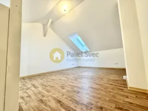 Pronájem bytu 1+kk, Strakonice - Strakonice I, Velké náměstí, 32 m2
