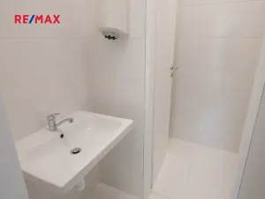 Prodej obchodního prostoru, Kladno, U tržnice, 460 m2