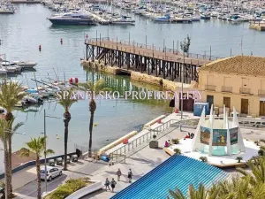 Prodej vícegeneračního domu, Torrevieja, Španělsko, 91 m2