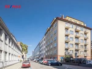 Pronájem bytu 3+kk, Praha - Holešovice, Přístavní, 74 m2
