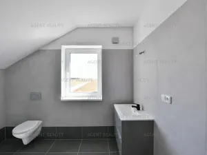 Prodej rodinného domu, Slaný, 156 m2