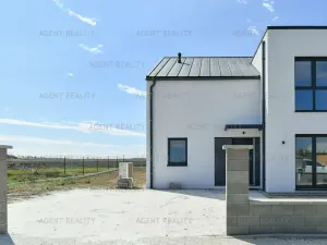 Prodej bytu 5+kk, Slaný, 156 m2