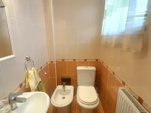 Prodej vily, Praha - Suchdol, 243 m2