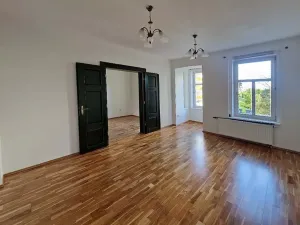 Pronájem rodinného domu, Praha - Břevnov, Na zástřelu, 297 m2