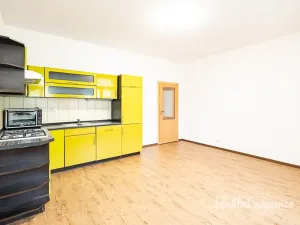 Pronájem bytu 2+kk, Praha - Vinohrady, Nitranská, 53 m2