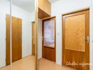 Pronájem bytu 2+kk, Praha - Prosek, Litoměřická, 43 m2