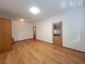 Pronájem bytu 2+1, Chomutov, 17. listopadu, 62 m2