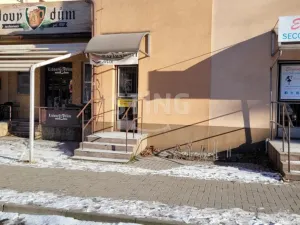 Pronájem obchodního prostoru, Třinec, nám. Míru, 25 m2
