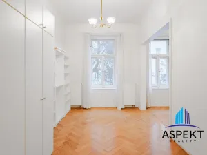 Pronájem bytu 2+1, Praha - Vinohrady, Lužická, 66 m2