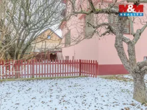 Prodej rodinného domu, Uherské Hradiště, U Stadionu, 300 m2