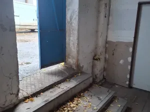 Pronájem obchodního prostoru, Praha - Libeň, Libeňský ostrov, 993 m2