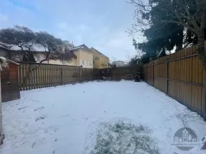 Pronájem bytu 2+kk, Praha - Kyje, Pelušková, 60 m2