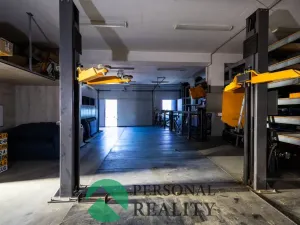 Prodej obchodního prostoru, Králův Dvůr - Levín, 411 m2