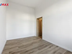 Prodej bytu 3+kk, Karlovy Vary, Moskevská, 72 m2