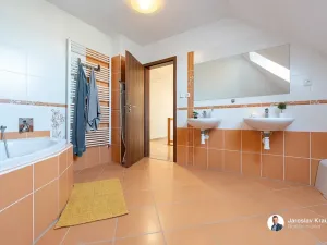 Prodej rodinného domu, Březina, 176 m2