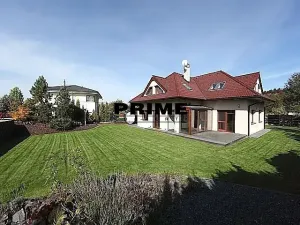 Pronájem rodinného domu, Průhonice, Pod Valem II., 320 m2