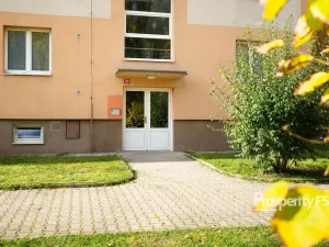 Prodej bytu 2+1, Kladno - Kročehlavy, Kosmonautů, 68 m2