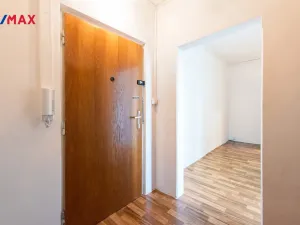 Prodej bytu 1+1, Brno - Řečkovice, Horácké náměstí, 44 m2