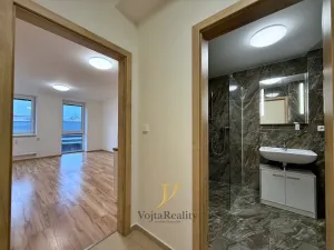 Pronájem bytu 1+kk, Olomouc, Lipenská, 31 m2