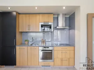 Pronájem bytu 2+kk, Praha - Vokovice, K Červenému vrchu, 73 m2