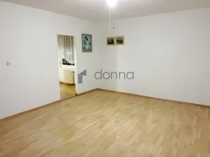 Pronájem bytu 3+1, Praha, Dürerova, 68 m2