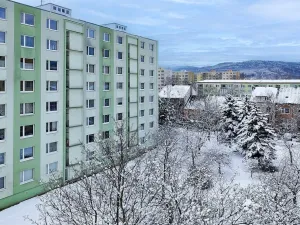 Pronájem bytu 1+1, Chomutov, Kostnická, 36 m2