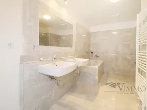 Pronájem bytu 3+kk, České Budějovice, Na Zlaté stoce, 77 m2