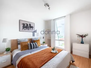 Pronájem bytu 2+kk, Praha, Za černým mostem, 51 m2